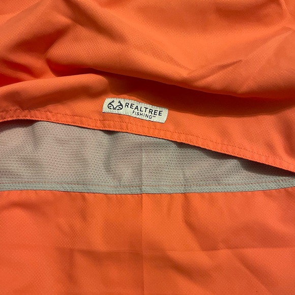 Realtree Men's Short Sleeve Premier Fishing Guide Shirt - Picture 6 of 9